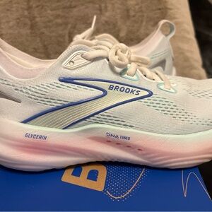 Brooks Women’s Glycerin Running Shoes — White with Blue and Pink Accent